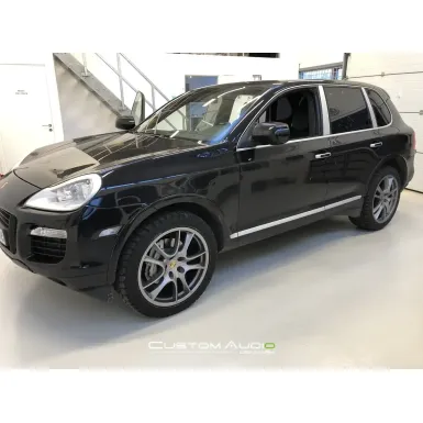 Porsche Cayenne #1